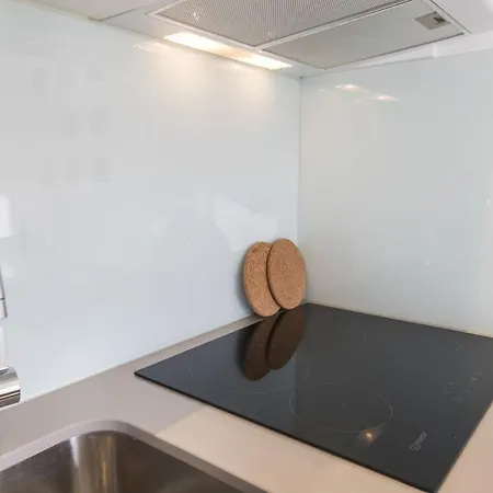 The Nest At Mouraria Apartament *